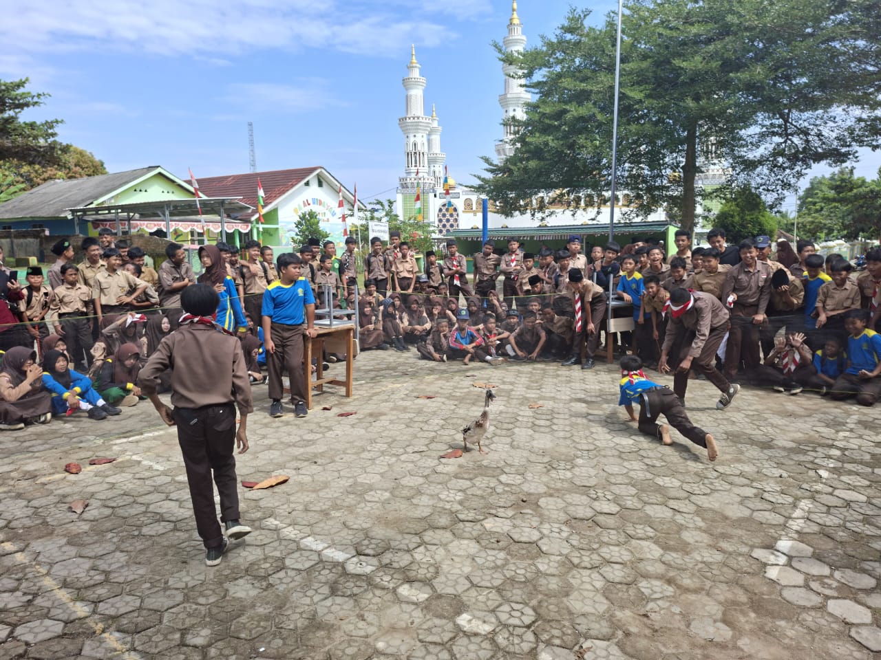 OSIM MTsN 1 Way Kanan Hadirkan Lomba Kreatif HUT RI ke-80