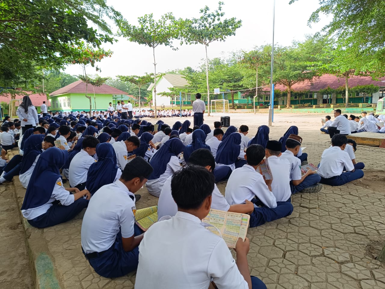 MTsN 1 Way Kanan Tanamkan Cinta Al-Qur’an Lewat Kegiatan Tahfidz dan Asmaul Husna