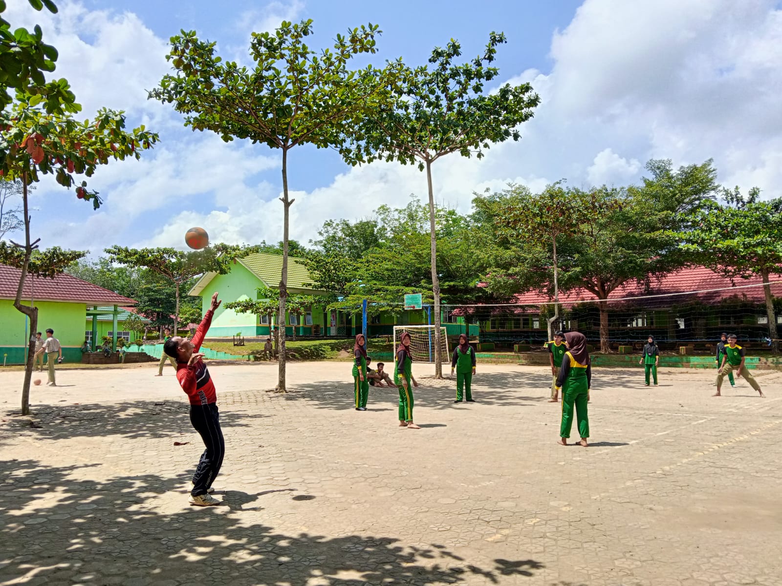 Pembelajaran PJOK di MTsN 1 Way Kanan Bangkitkan Minat Olahraga Siswa