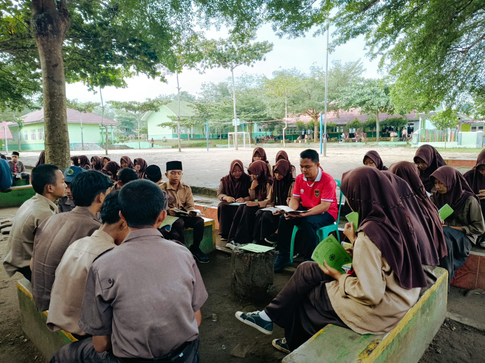 Pembiasaan Qur’ani: MTsN 1 Way Kanan Gelar Setoran Hafalan Pekanan