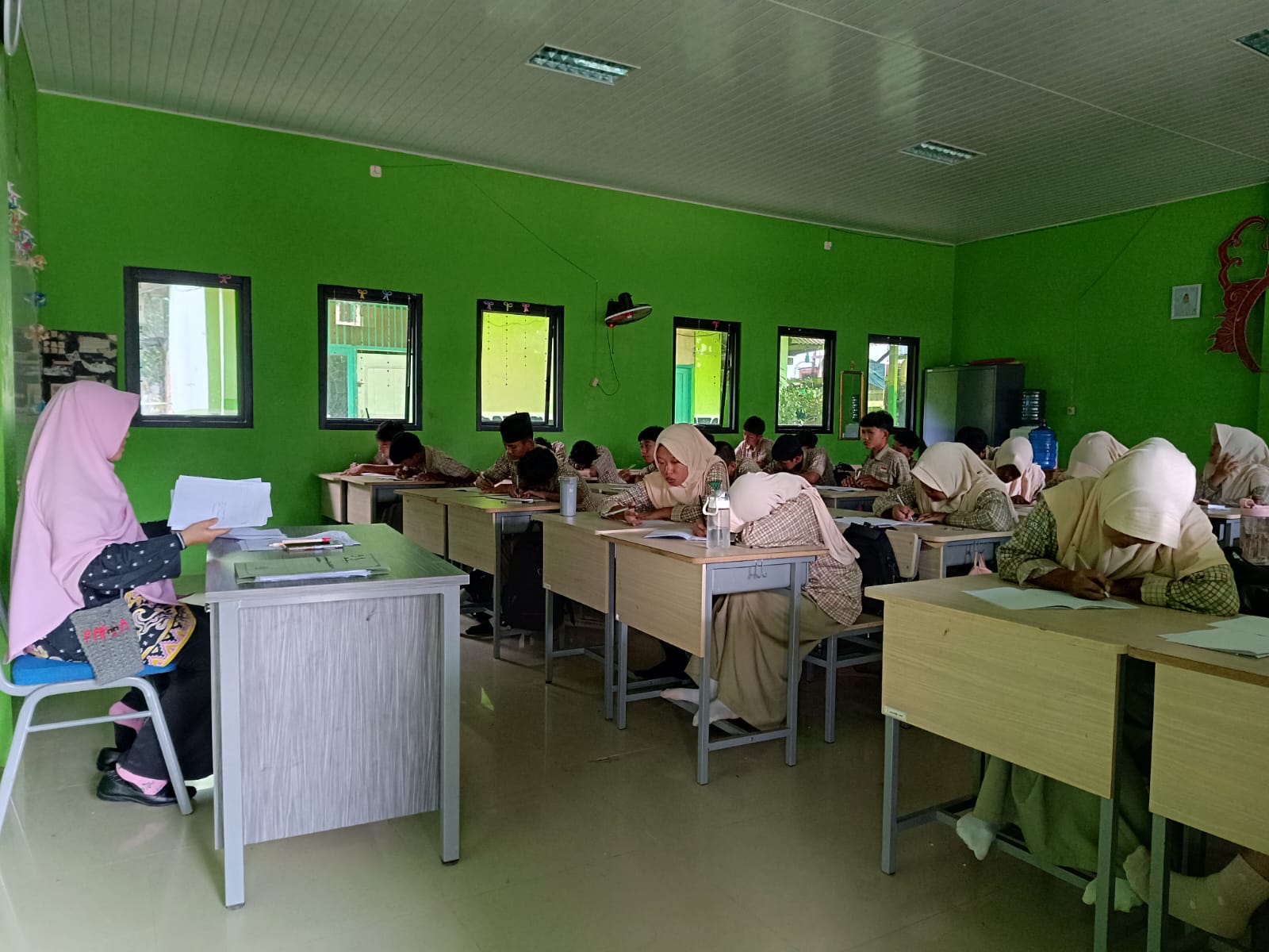 MTsN 1 Way Kanan Laksanakan Pengayaan dan Remedial untuk Optimalkan Ketuntasan Belajar