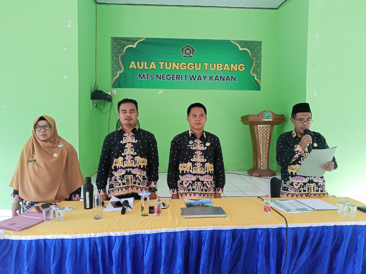 MTsN 1 Way Kanan Gelar Rapat Bulanan Bahas Evaluasi dan Persiapan Kegiatan Madrasah