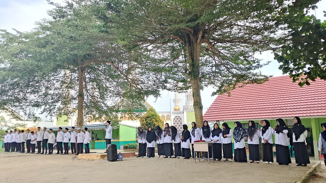 Apel Awal Tahun Pelajaran Baru 2025/2026
Senin, 14 Juli 2025