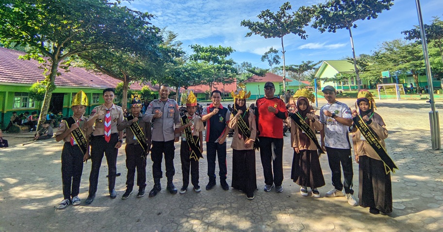 Siswa berprestasi dalam kegiatan Matsama
Jum'at, 18 Juli 2025